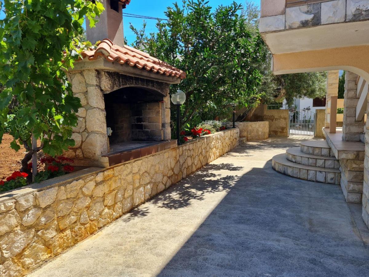 Apartments With A Parking Space Lun, Pag - 4062 Лун Екстериор снимка