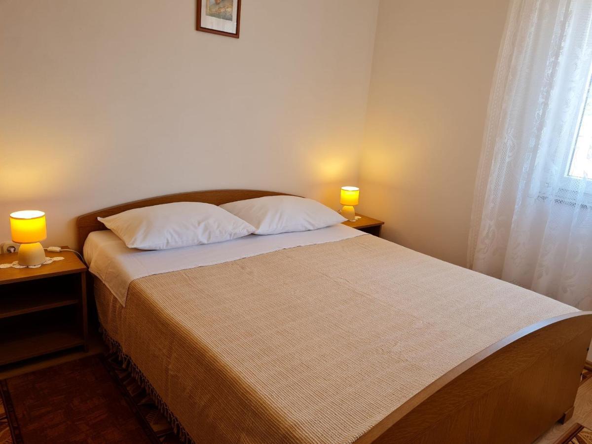 Apartments With A Parking Space Lun, Pag - 4062 Лун Екстериор снимка