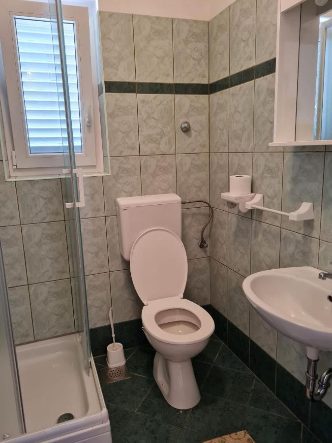Apartments With A Parking Space Lun, Pag - 4062 Лун Екстериор снимка